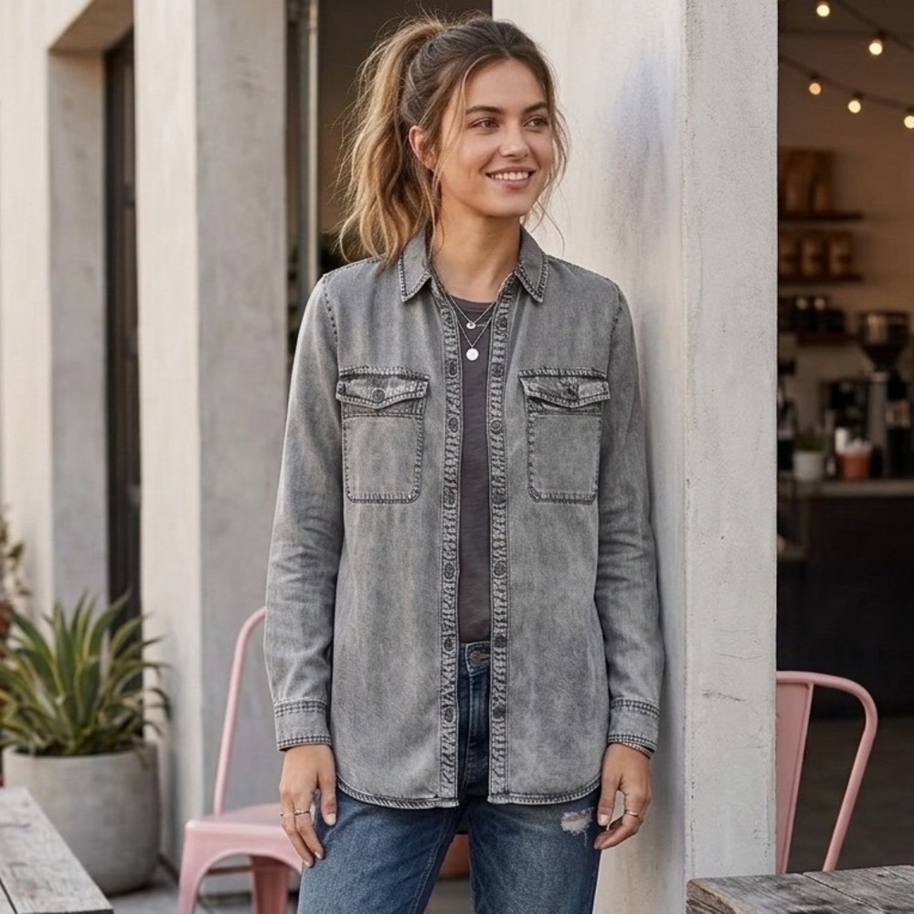 Pilcro Anthropologie Gray Herringbone Lyocell Button Down Shirt - Size XS